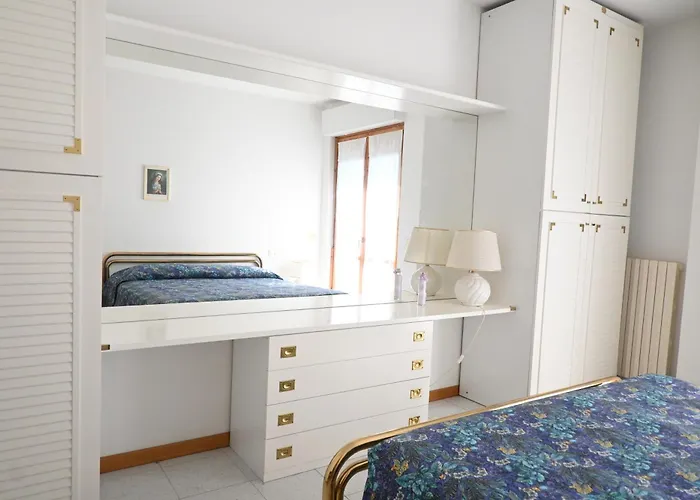 S355 - Sirolo, Ampio Trilocale Con Terrazzo E Posto Auto * Sirolo