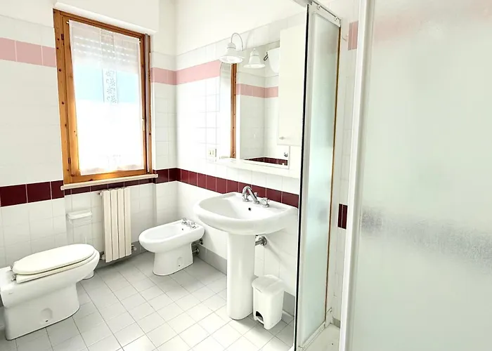 S355 - Sirolo, Ampio Trilocale Con Terrazzo E Posto Auto *